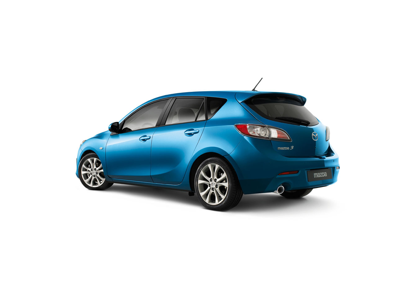 Illustration for article titled 2010 Mazda3 Hatchback Shows Off Sexy New Rear Live In Bologna